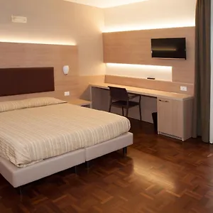 https://hotel-buca-di-bacco.it-lombardy.com